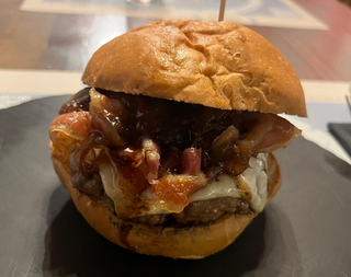 Magali' - menù con patatine e bibita