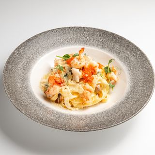 Паста з морепродуктами (400г)