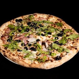 PIZZA ALLEGRIA + CUTIE