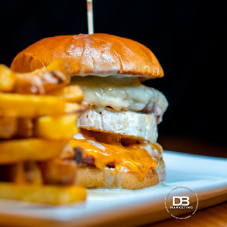 Hamburguesa La Montesa