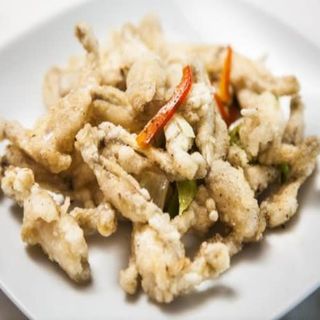 Ancas De Rana Con Sal Y Pimienta