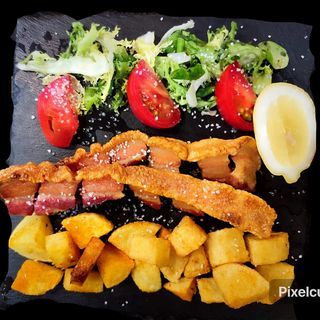 Torreznos con patatas 
