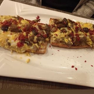 Cocas con pan de cristal- REVUELTOS