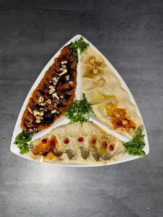 Hummus, Mouhamara, Moutabel