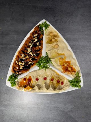 Hummus, Mouhamara, Moutabel