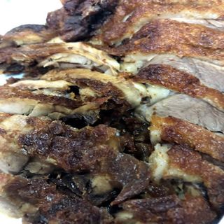 Medio Pato Asado A La Pekinesa