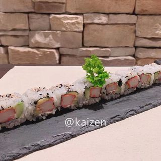 54. Uramaki California