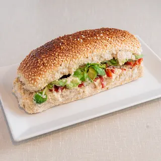 Avokado tahini sendvič