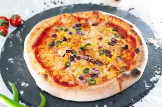 Pizza Power Mona
