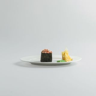 Гункан з тунцем