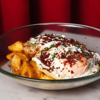 Huevos rotos con puntilla 
