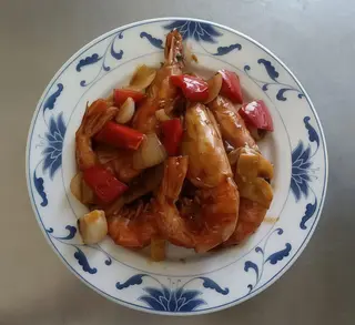 164 Gamberoni  saltati con verdure