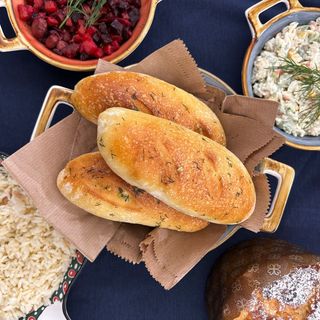 ნივრიანი პური