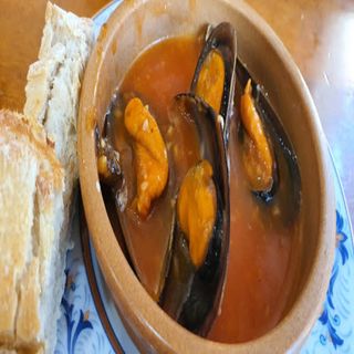 Mejillones Con Tomate