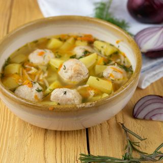 Бульйончик з фрикадельками (350г)