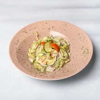 Zeleni rezanci s gamberima