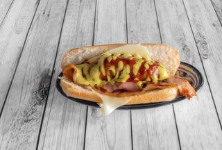 Hot Dog Con Bacon Y Queso