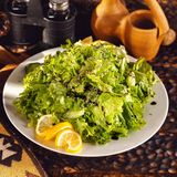 მწვანე სალათა