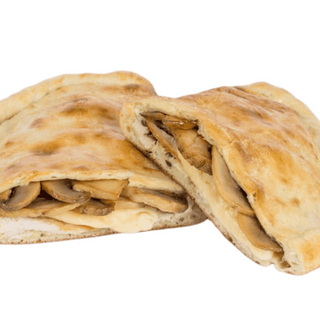 Кальцоне з куркою та грибами 