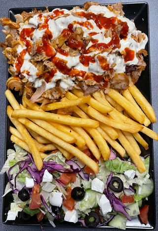 ZESTAW KEBAB NA TALERZU