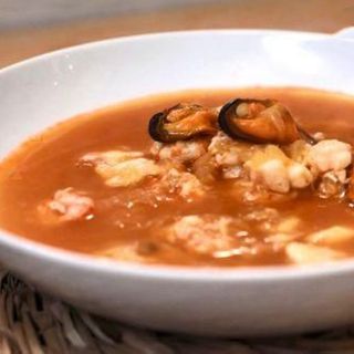 4. Sopa De Mariscos