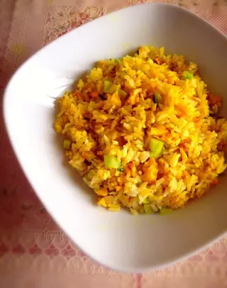 Arroz Frito Con Ternera Y Curry