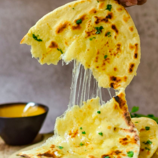 Cheese naan