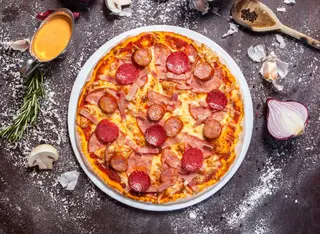 Pizza Quattro carni