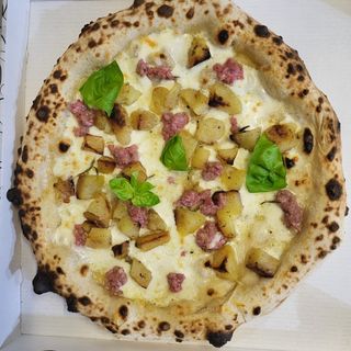 Salsiccia e patate arrosto