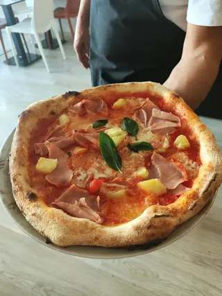 Pizza Hawaii