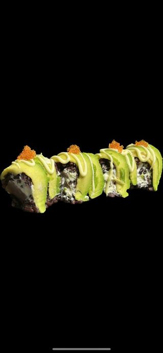 C40.maguro cheesecake  avoka roll 4u