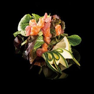 21. Insalata con salmone