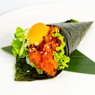 57 Temaki spicy sake
