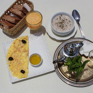 Petit Déjeuner Bayti