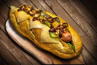 Hot Dog Amerykański + Coca Cola 0,5 l