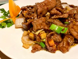 Ternera con salsa picante