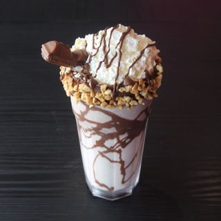 Milkshake Melting Heart (Large)