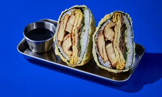 Onigirazu Chicken & Mushrooms