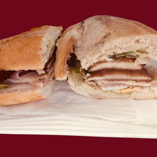 Bocadillo Pescado Empanado Especial