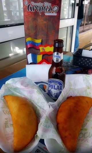 Empanada Mixta