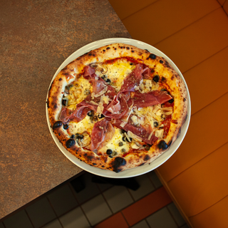 Pizza Capricciosa
