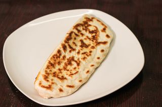 Crescione - Mozzarella, pomodoro e funghi