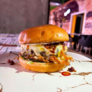 4 Quesos Sweet Bacon