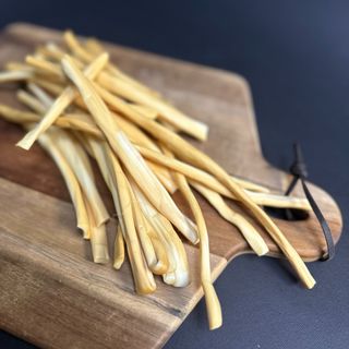 Сир Сулугуні Соломка Підкопчена (100г)