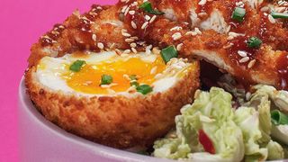 ჩინური კომბოსტოს ბოქსი ქათმით და იაპონური ბარბექიუს სოუსით