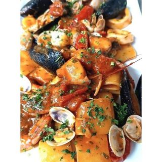 Paccheri allo scoglio