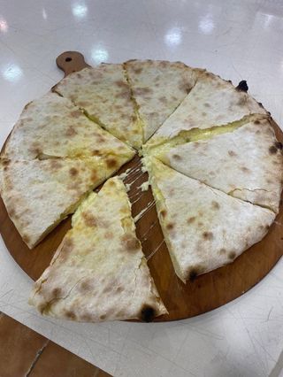 იმერული ხაჭაპური პატარა