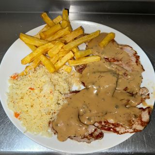 Solomillo de Cerdo con Salsa