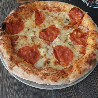 Pizza Hot formaggi Ø 32cm