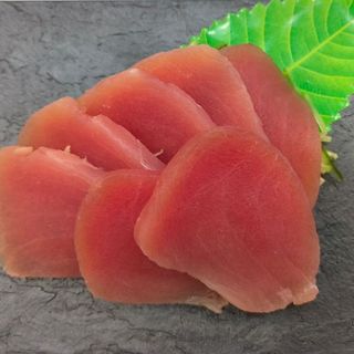 2-F Sashimi Atún 7 Piezas